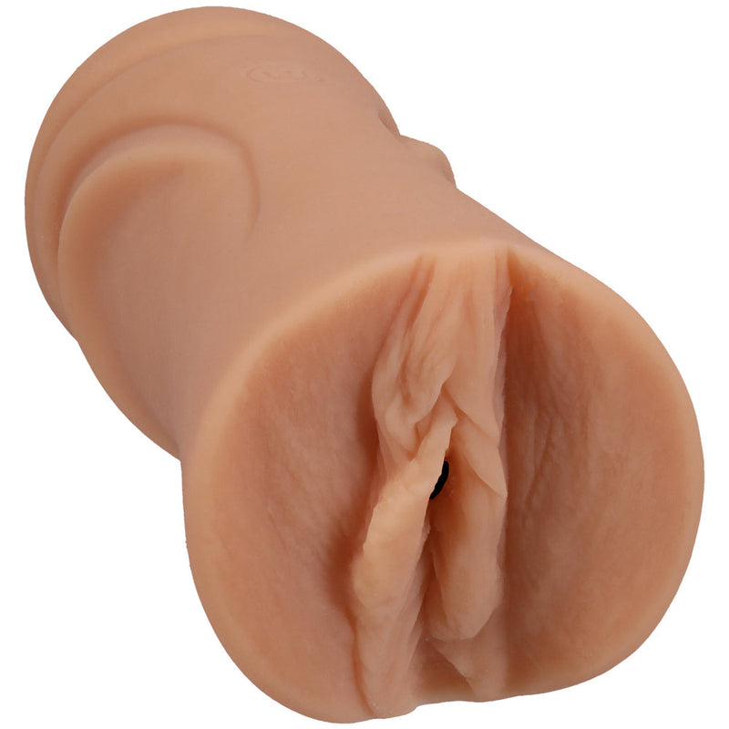 Signature Strokers Suki Sin Ultraskyn Pocket Pussy